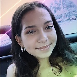 Meet your Posher, Jocelyn